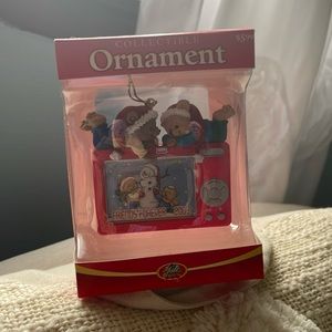 Collectible ornament